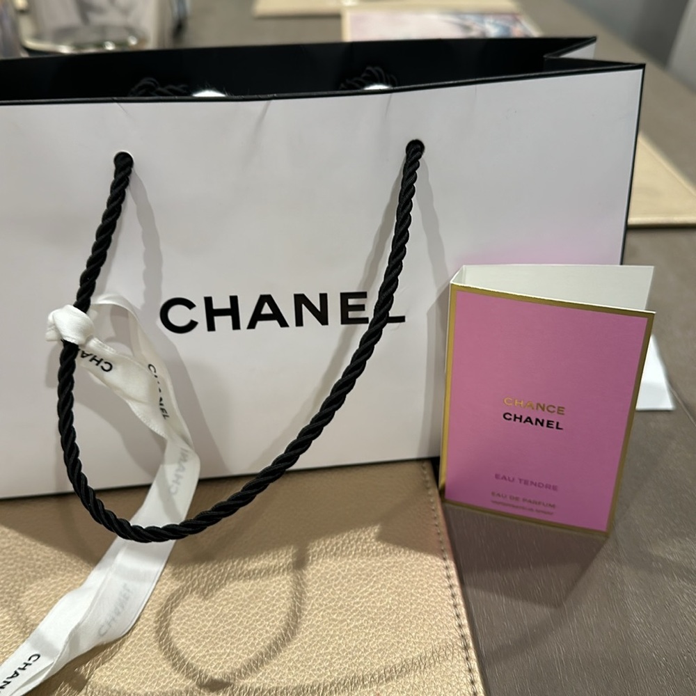 Chanel Gift Package w/sample perfume